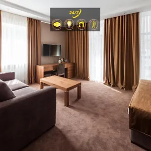 crystal-hotel.hotels-of-kiev.com/